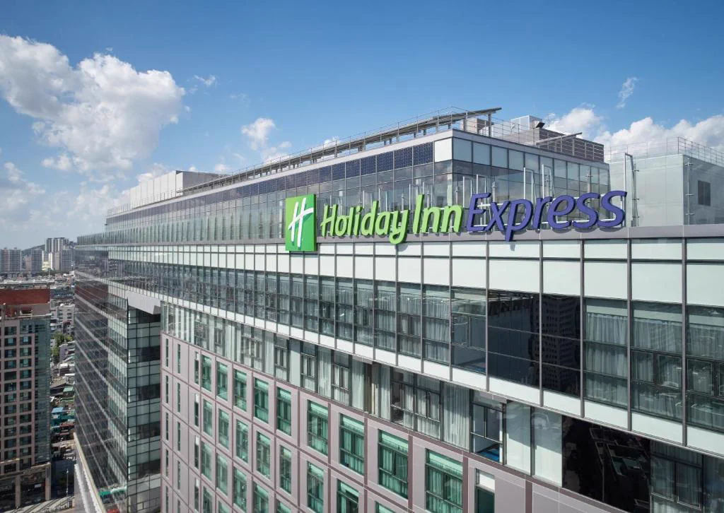 Why Holiday Inn Express Seoul Hongdae works as a “returnable” base in Hongdae