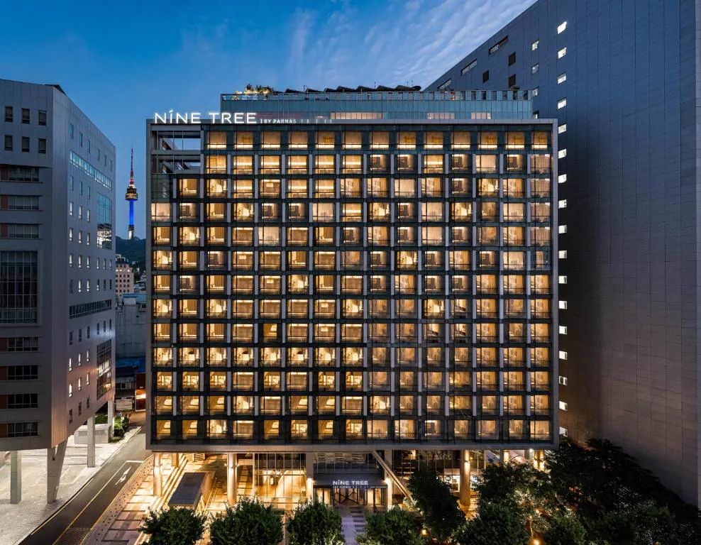 Nine Tree Premier Myeongdong 2 Is Not a Myeongdong Substitute: It Lets You Leave the Evenings to Euljiro 3-ga