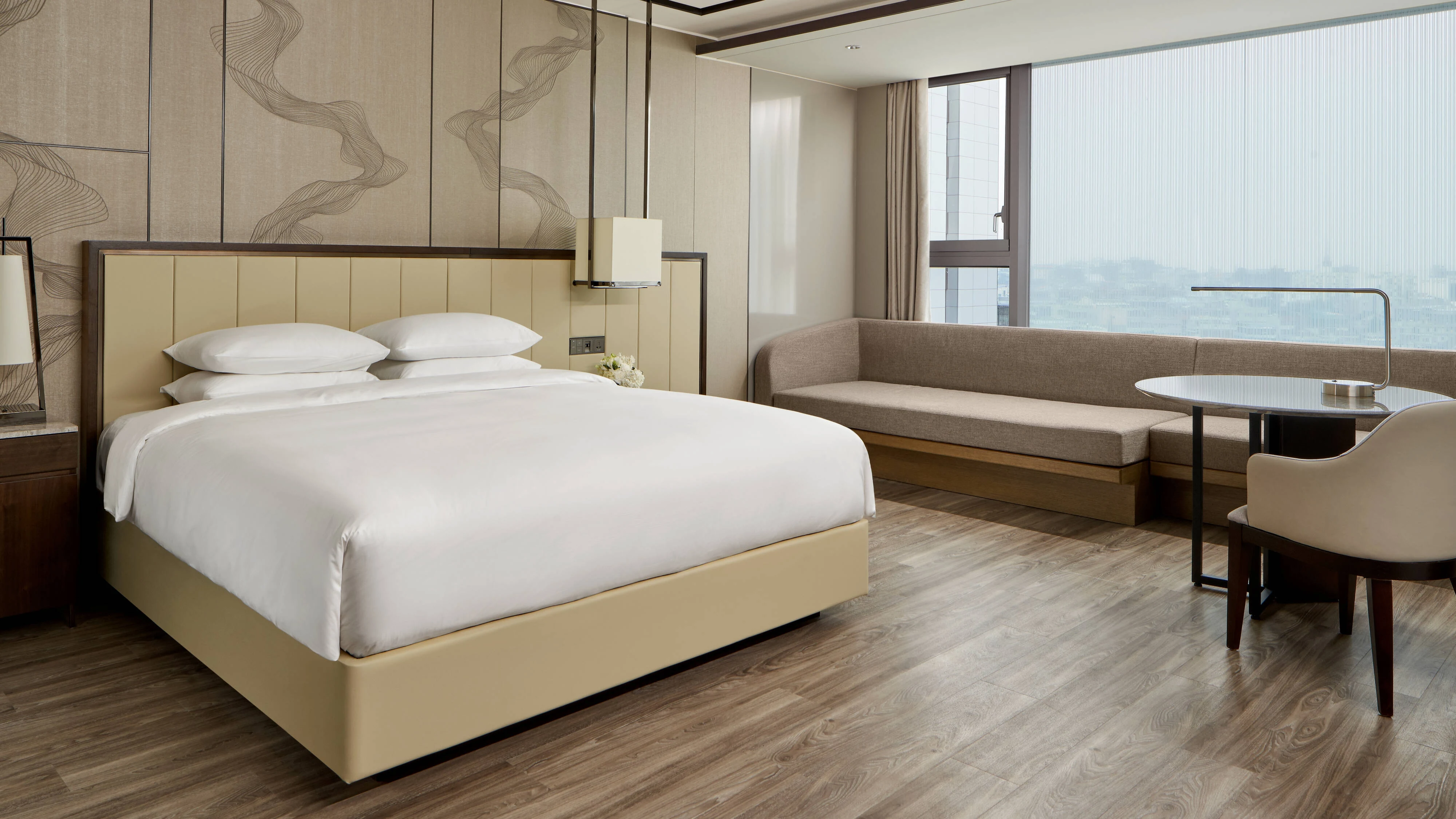 Daegu Marriott Hotel King guest room