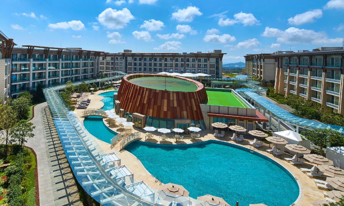 Shinhwa Jeju Shinhwa World Sky Pool 真實泳池實景