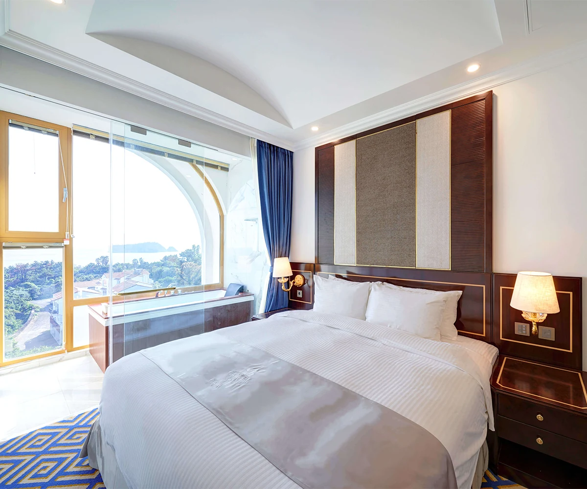 Real Korea travel scene related to GoldOne Hotel & Suites Jeju: treat the in-room Jacuzzi as a room right and the heated pool as a shared facility 2